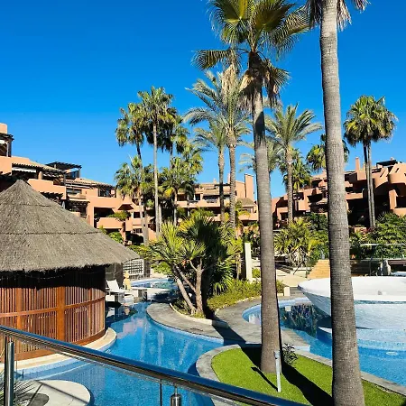 Exclusivo Penthouse Mar Azul Estepona