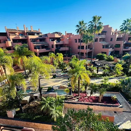 Exclusivo Penthouse Mar Azul Estepona